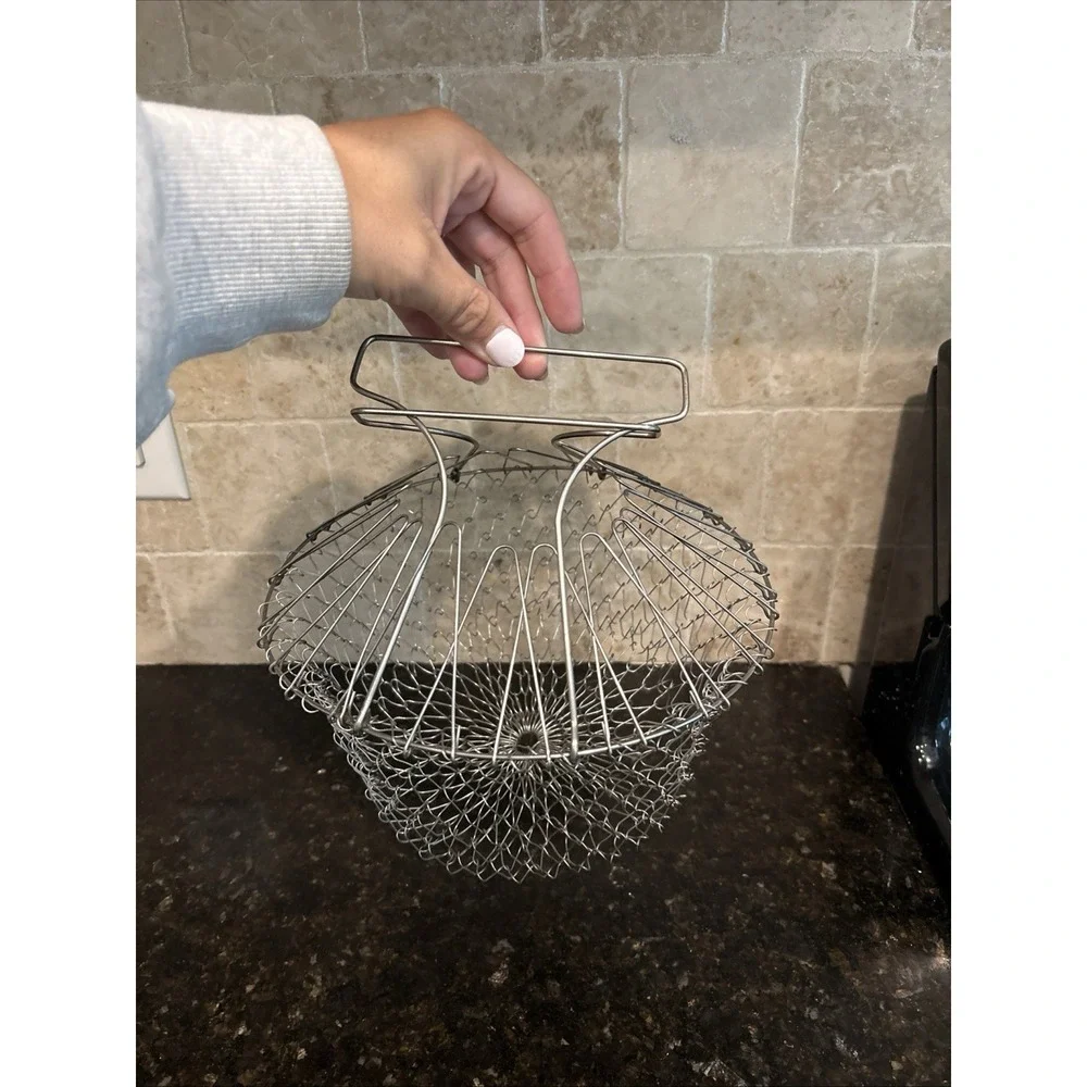 Vintage Collapsible Wire Egg & Produce Basket Antique Farm House Decor